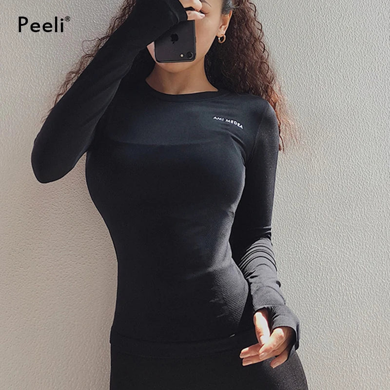 Sports top for women