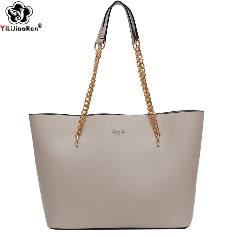 Casual women's leather handbag